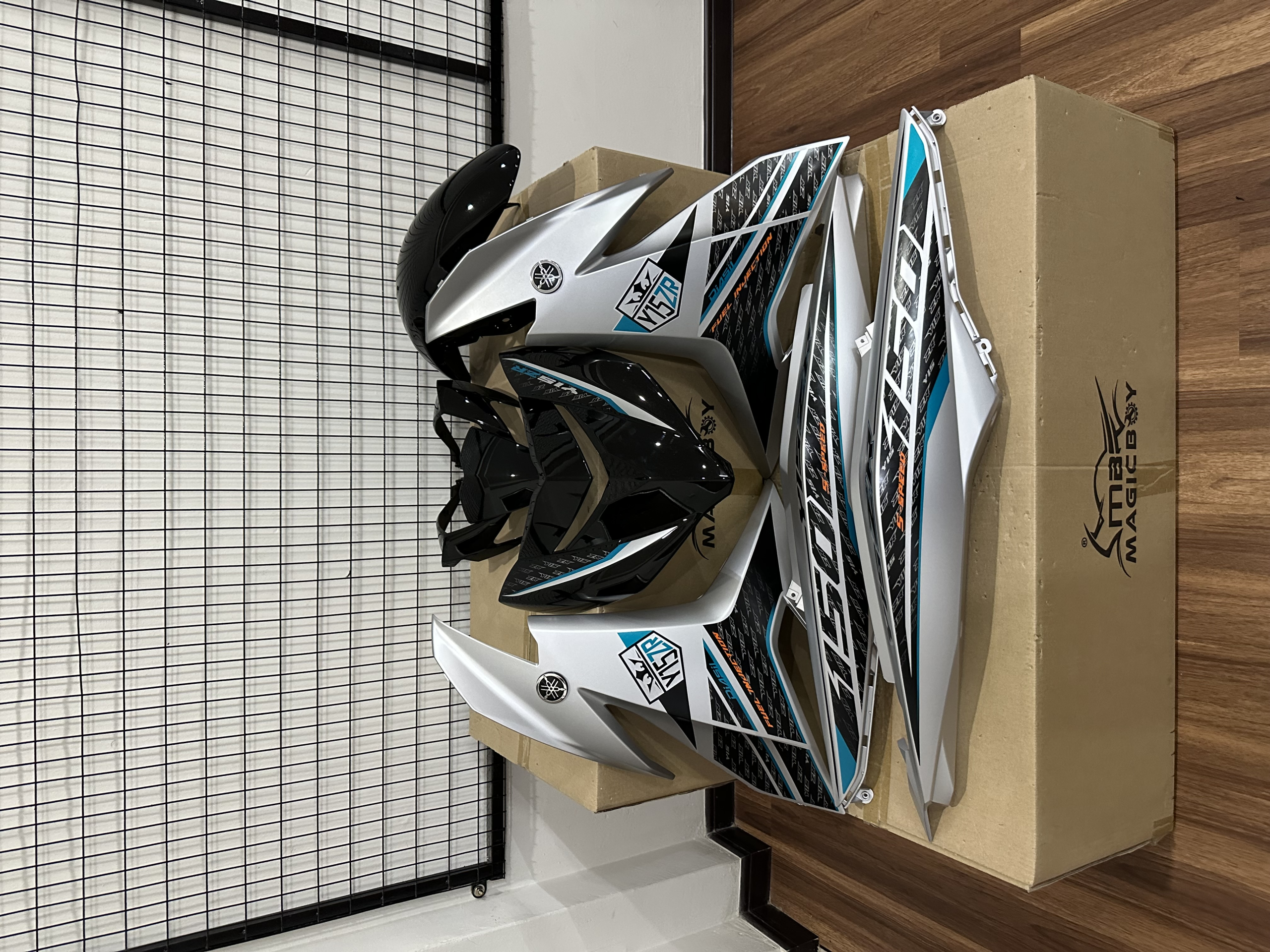 BODYSET Y15ZR V2 – ROBOT CYAN MT SILVER RAGCSARP